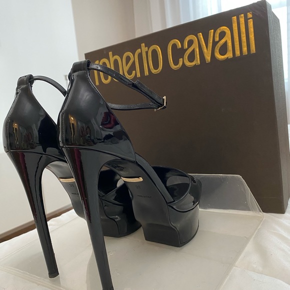 ROBERTO CAVALLI stiletto heel, blk patent leather - Picture 4 of 12